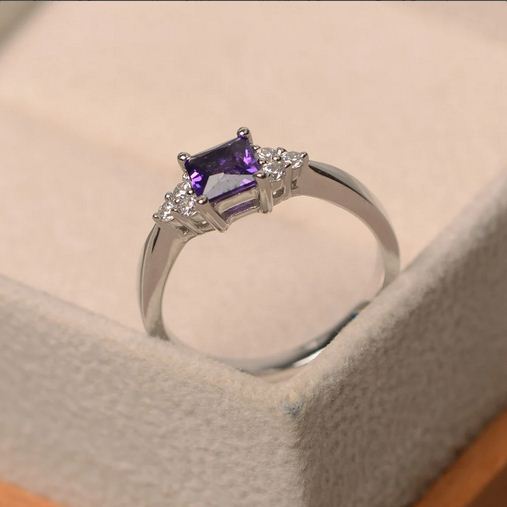 Ct Princess Cut Purple Amethyst Solitaire W/Accents Engagement Ring  925 Sterling Silver