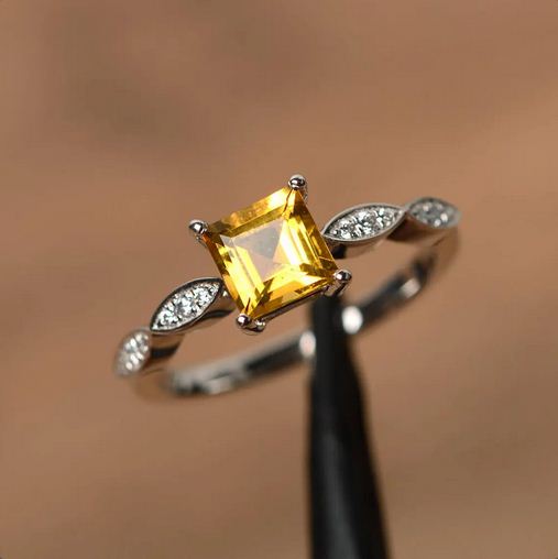 1.50 Ct Princess Cut Yellow Citrine 925 Sterling Silver Solitaire W/Accents Ring