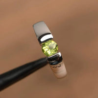 1.00 Ct Round Cut Green Peridot Bezel Set Solitaire Promise Ring 925 Sterling Silver