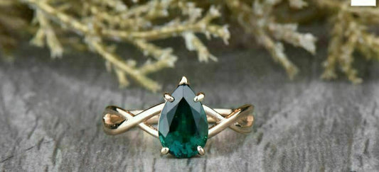 925 Sterling Silver 1 CT Pear Cut Green Emerald Solitaire Engagement Ring