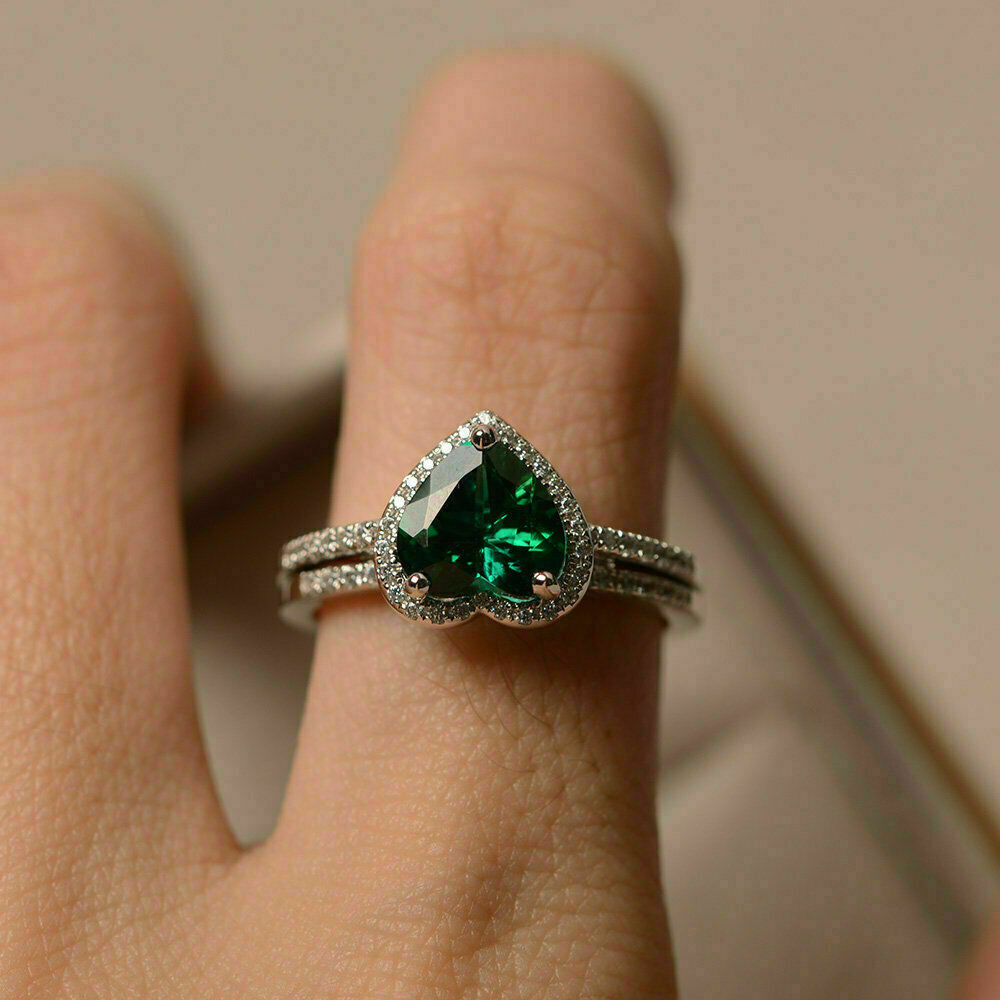 2 CT Heart Cut Green Emerald Bridal Set Engagement Ring 925 Sterling Silver