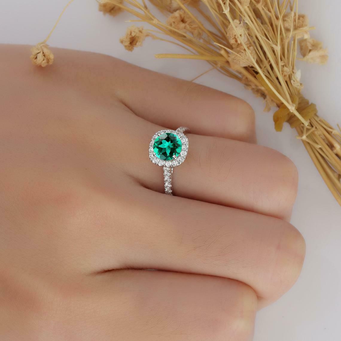 1 CT Round Cut Green Emerald Diamond Halo Wedding Ring 925 Sterling Silver