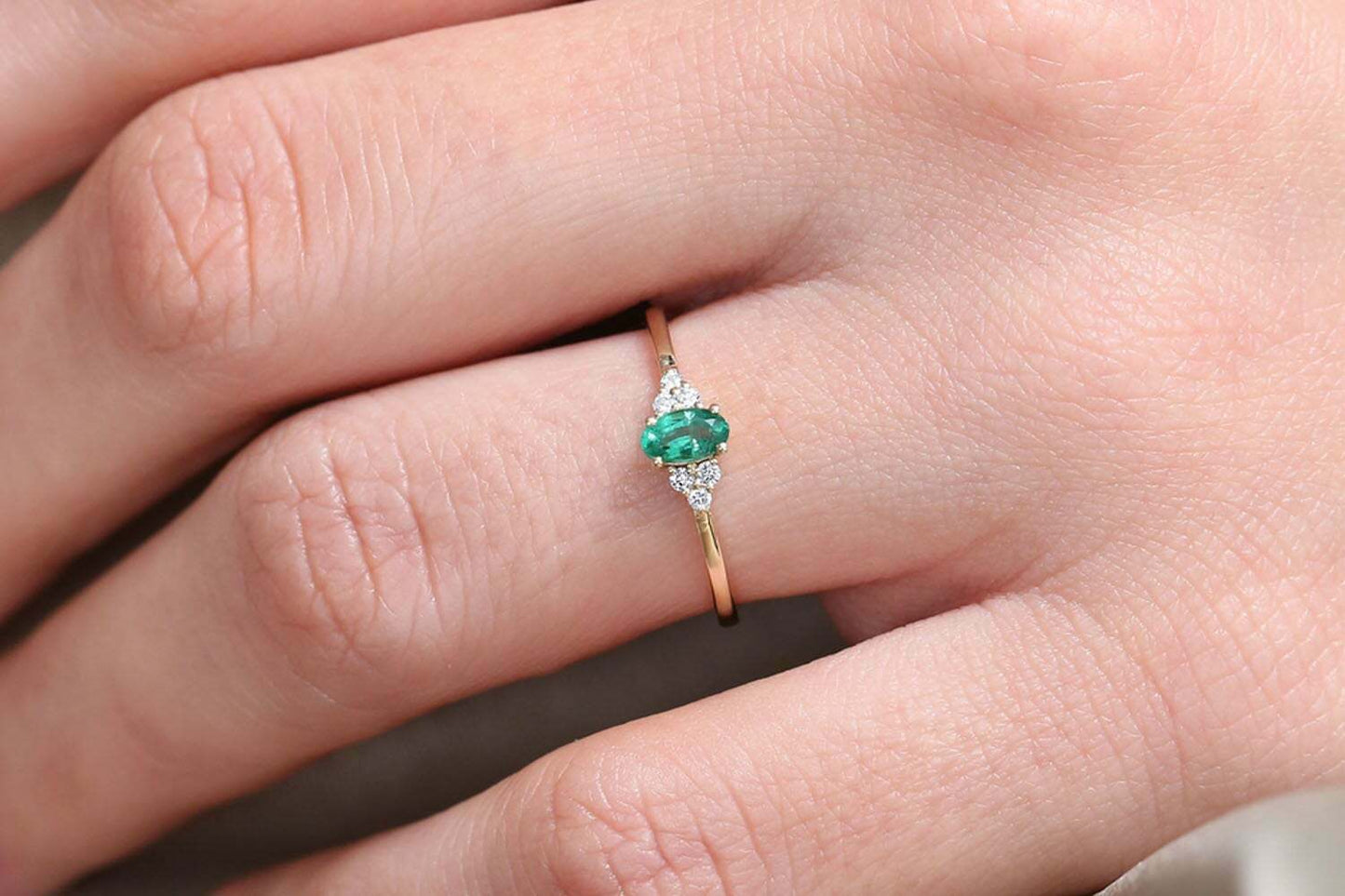 1 CT Oval Cut Emerald & CZ Diamond Yellow Gold Over On 925 Sterling Silver Anniversary Ring