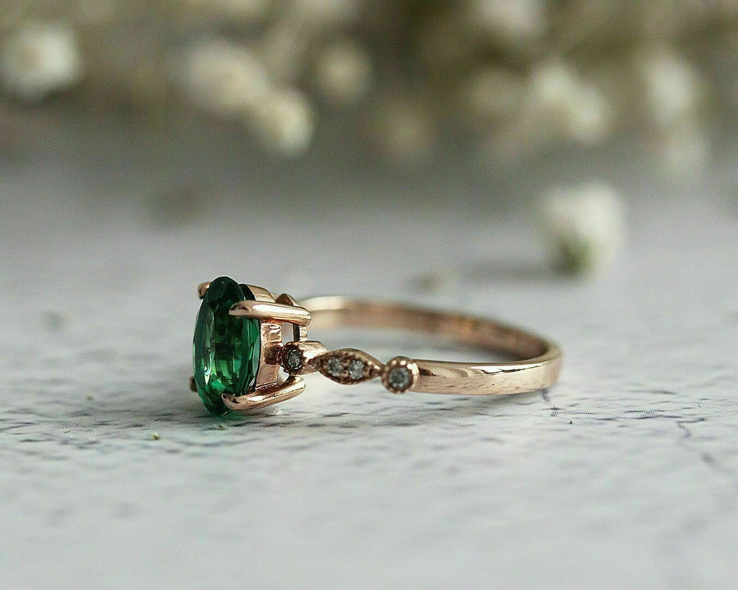 1 CT Oval Cut Green Emerald  925 Sterling Sliver Vintage Wedding Women Ring