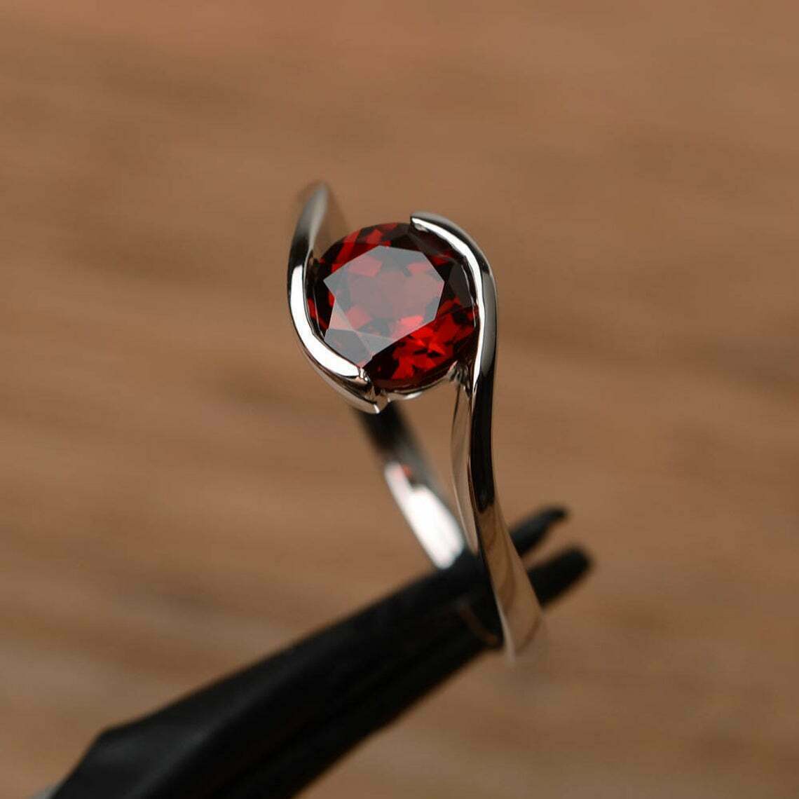 0.75 CT Round Cut Red Garnet 925 Sterling Silver Solitaire Engagement Ring
