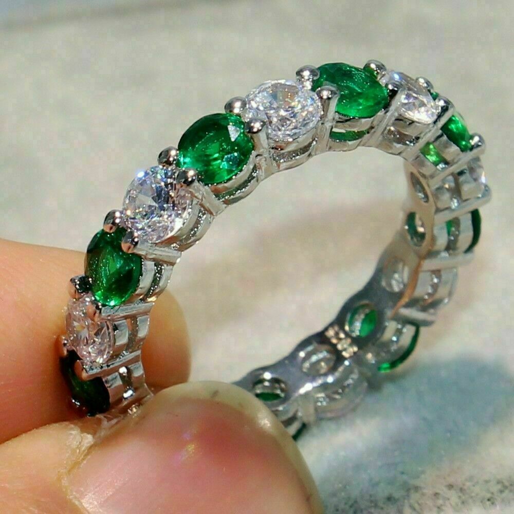2 CT Round Cut Green Emerald Diamond 925 Sterling Sliver Wedding Band Ring