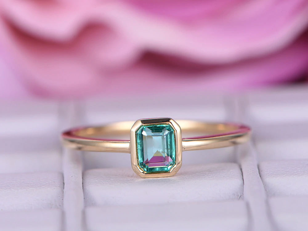 1.30 CT Emerald Cut Green Emerald Diamond Engagement Wedding Ring 925 Sterling Silver