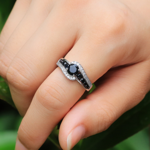 2.75 Ct Round Cut Black & White CZ Twisted Halo Unique Anniversary Gift Ring In 925 Sterling Silver