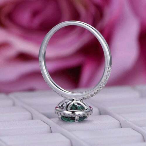 2 CT Round Cut Green Emerald Diamond  925 Sterling Sliver Halo Engagement Ring