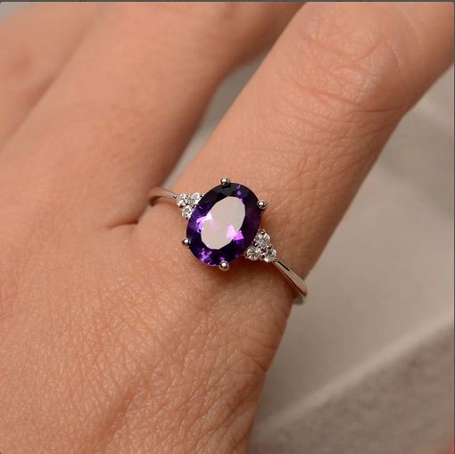 1.50 Ct Oval Cut Purple Amethyst 925 Sterling Silver Solitaire W/Accents Promise Ring