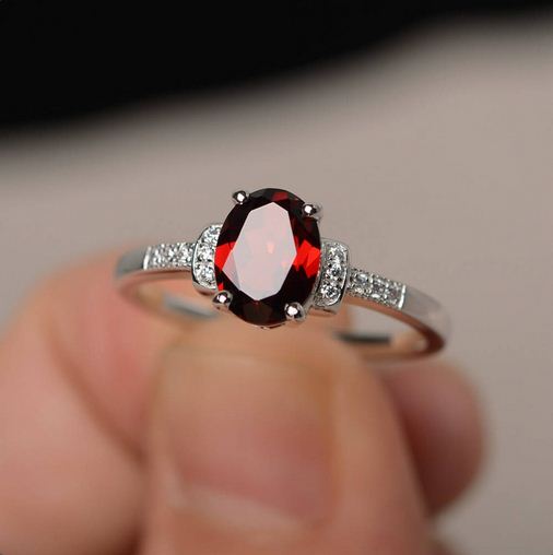 1.75 Ct Oval Cut Red Garnet 925 Sterling Silver Solitaire W/Accents Ring