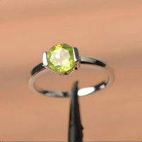 1.00 Ct Round Cut Green Peridot Solitaire Bezel Set Promise Ring 925 Sterling Silver